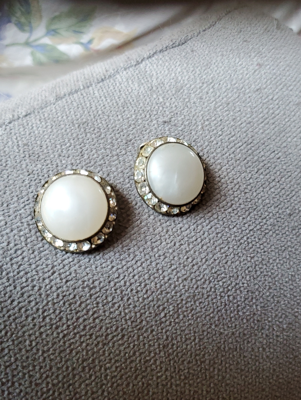 Classic Pearl-Style White Crystal Button Earrings